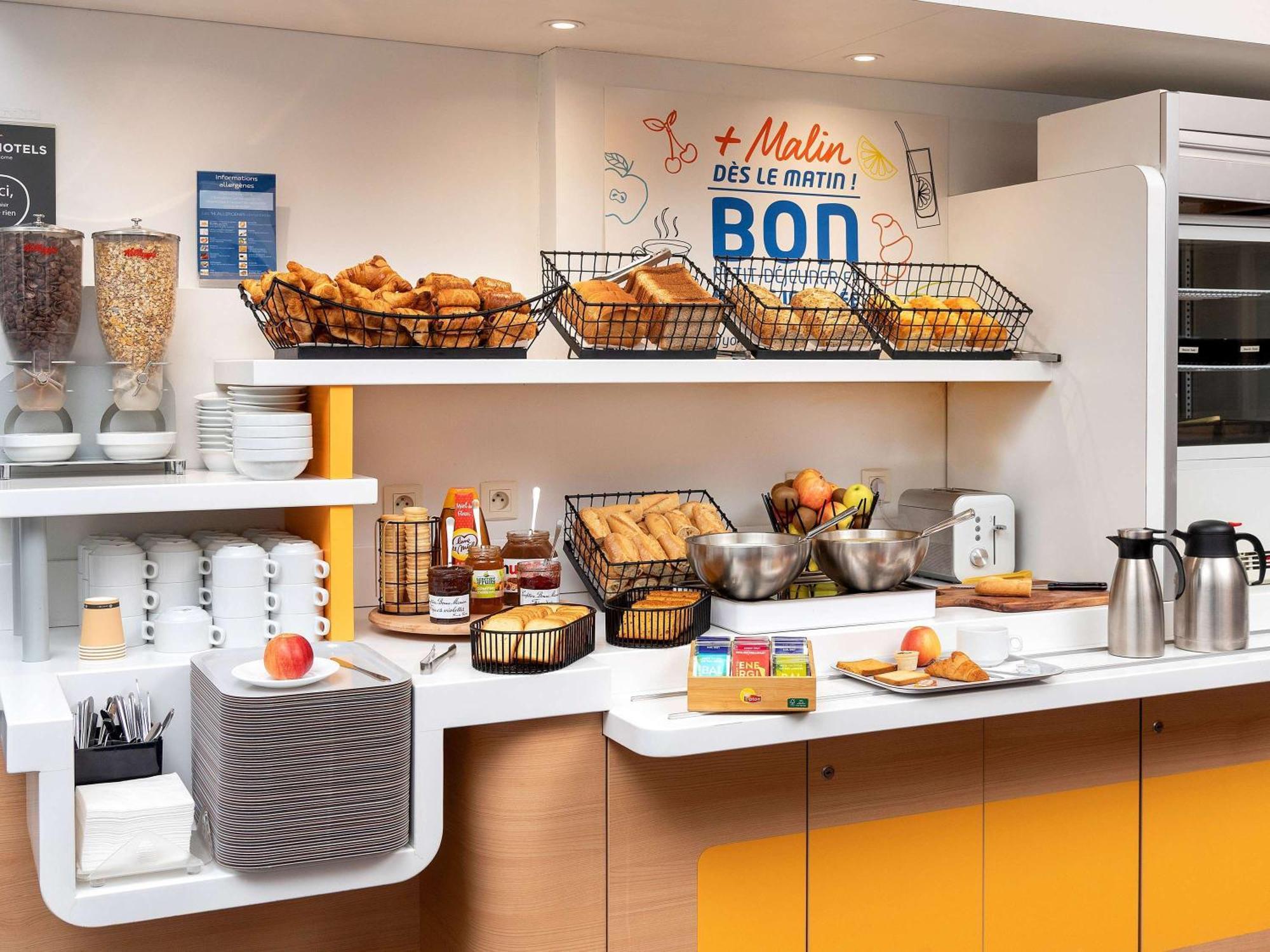 Ibis Budget Macon Sud Esterno foto