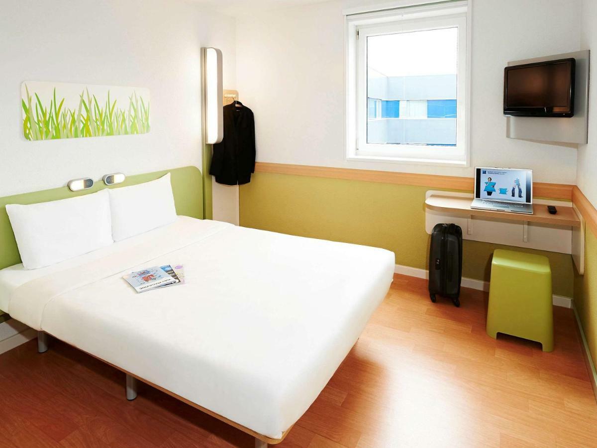 Ibis Budget Macon Sud Esterno foto